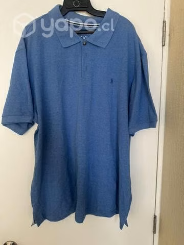 Polera con cuello tipo Pique