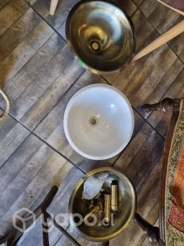 Tres lavamanos nuevos