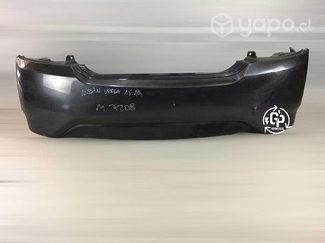 Parachoque trasero nissan versa 2015-2019