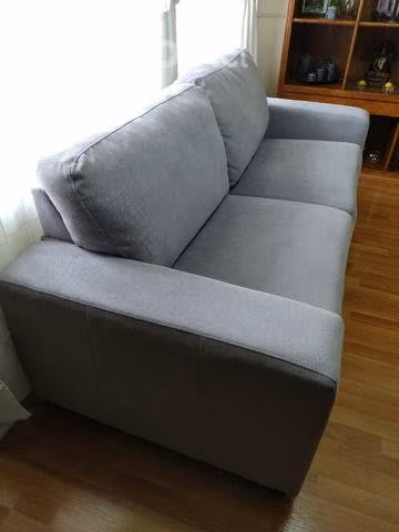 se venden 2 sofás
