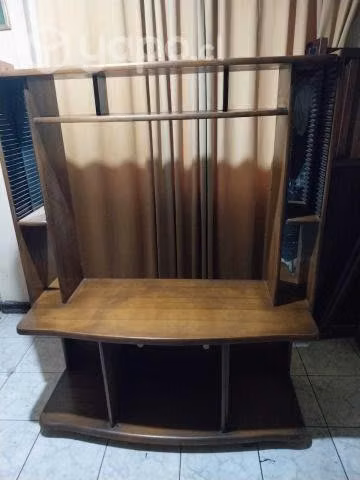 Rack para tv y radio 25mil