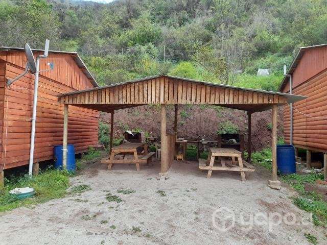 Parcela con 2 Cabañas Equipadas y Piscina - Imagen 10