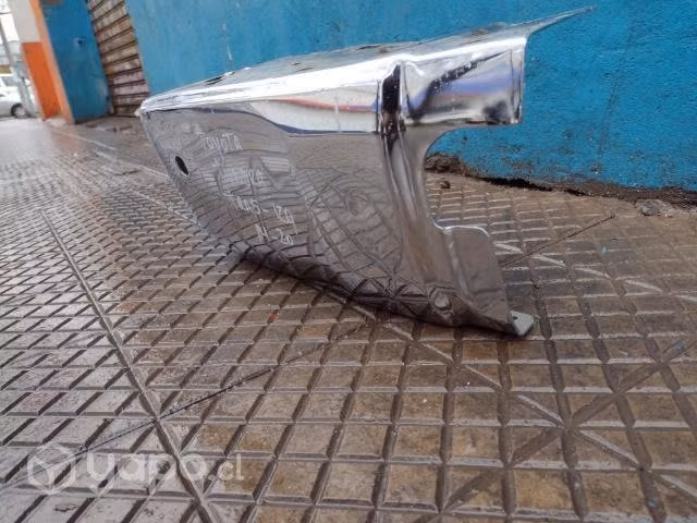Córner tras izq Toyota tundra 14-20