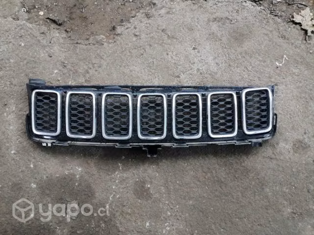 Rejilla con biseles cromados grand cherokee 16-20