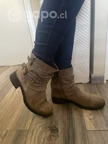 Botines Pollini 40