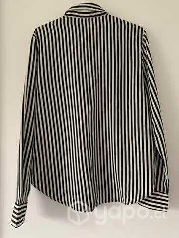 Blusa H&M talla 36 - Imagen 3