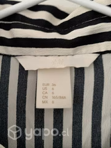 Blusa H&M talla 36 - Imagen 2