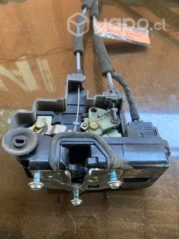 Chapa puerta trasera der Chevrolet Captiva 2011