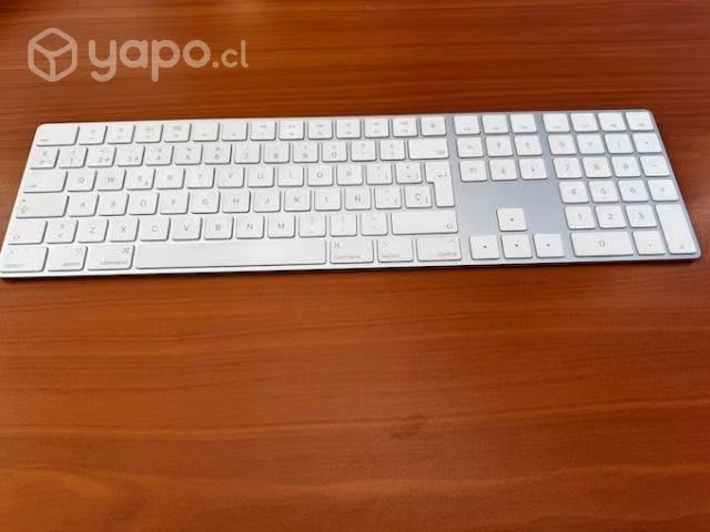 Apple Magic Keyboard con Teclado Numérico