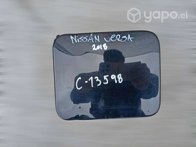 Tapa de bencina Nissan Versa 2014 2019