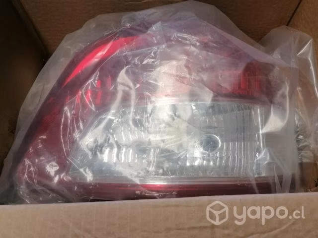 farol Toyota new yaris