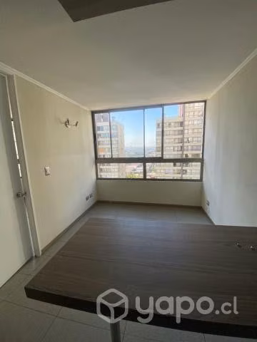 Arriendo dpto 1D 1B en Carmen con Av. Matta
