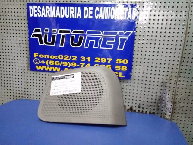 Tapa parlante puerta del Izq Peugeot Boxer 2012