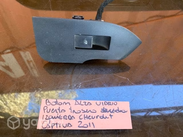Boton alza vidrio pta tras izq Chevrolet Captiva
