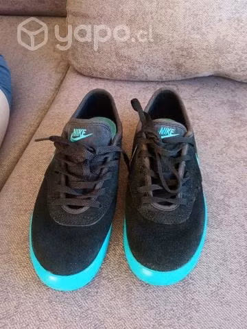 Zapatillas Nike 35 .5