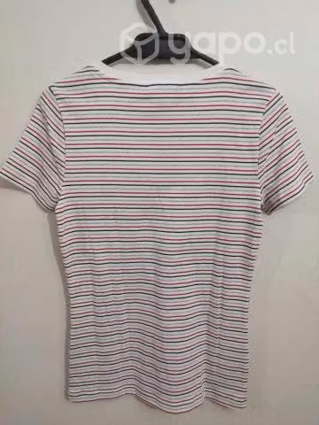 Polera Tommy Hilfiguer talla S - Imagen 3