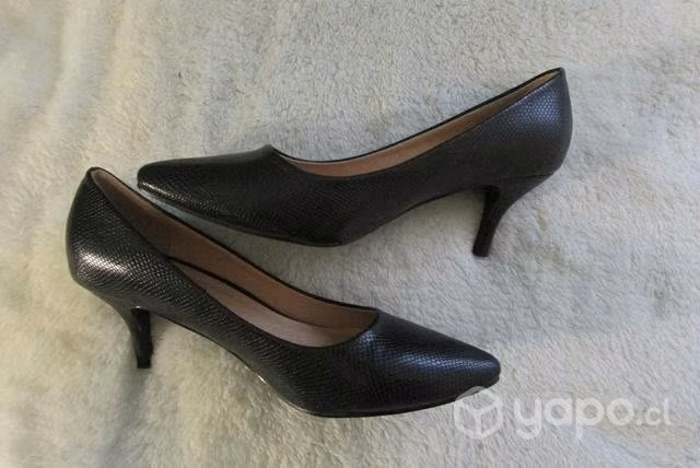 Zapatos negros