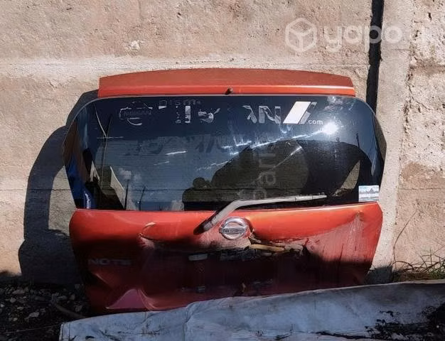 Portalón Nissan note