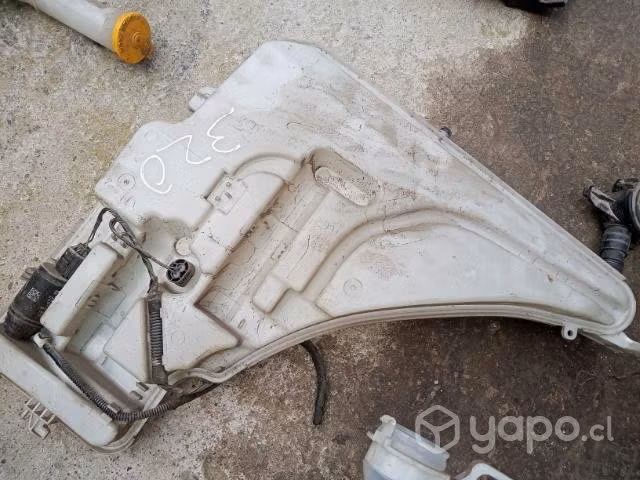 Bmw 320i 316i 318i deposito limpiaparabrisas envio