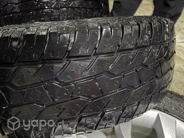 Llantas originales suzuki vitara más neumaticos - Imagen 4