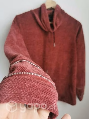 Sweter marca IO - Imagen 2