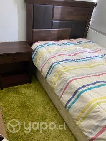 Cama de plaza y media, colchon, respaldo velador