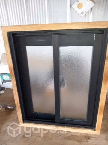 Ventana de baño
