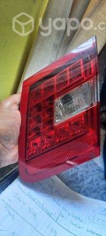 Foco Maleta Mercedes benz e220 2011 impecable - Imagen 5