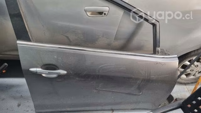 Puerta copiloto kia cerato 2015