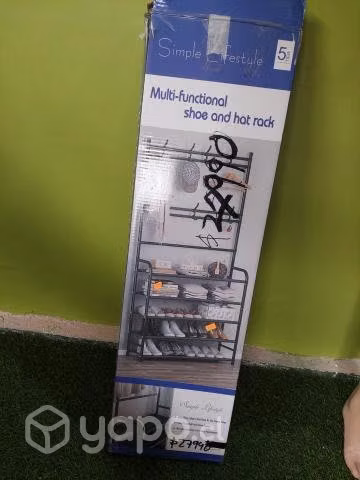 Cama, televisor , artículos de hogar - Imagen 3