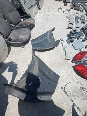 Suzuki alto k10 2016 plasticos costados maleta env