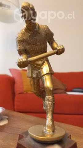 Figura de bronce - Imagen 3