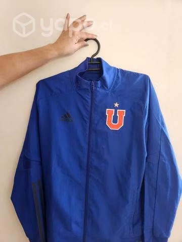 Chaqueta de la U en perfecto estado