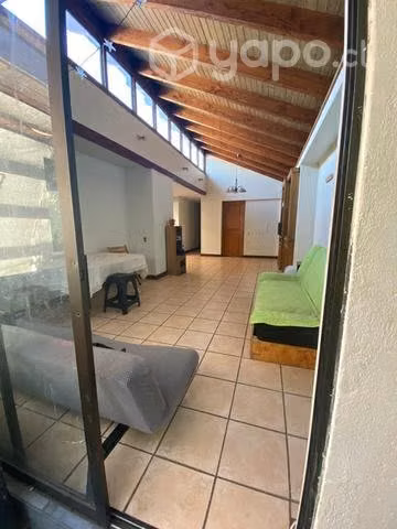 Arriendo pieza (sólo mujeres)