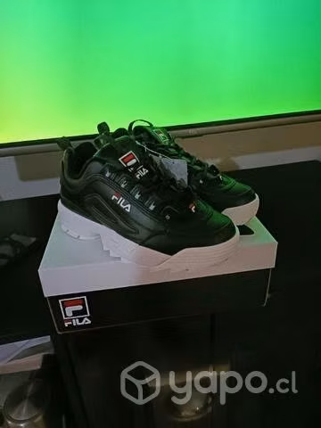 Fila Disruptor II Negras Premiun N° 36 y 37,5