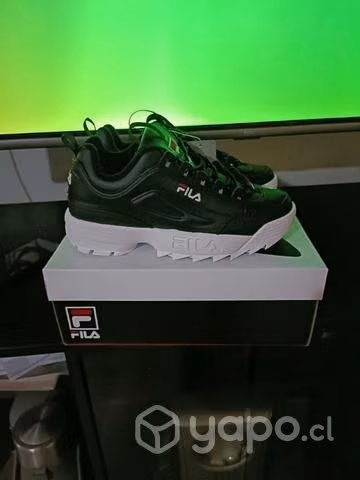 Fila Disruptor II Negras Premiun N° 36 y 37,5