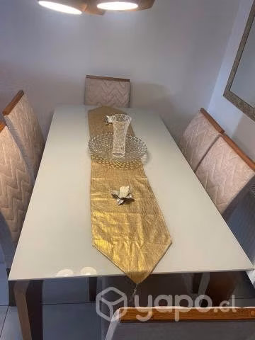 Juego de Comedor Serena Rouge de 6 sillas (USADO)