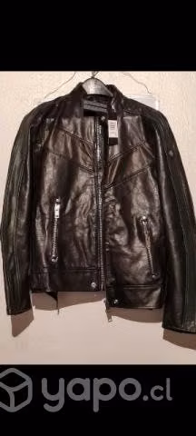 chaqueta de cuero marca Diesel