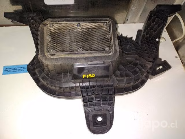 Moldura Parlante MU5T-19A067-AC (LFF136) Ford F150