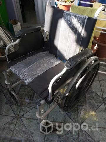 Silla de ruedas Geriatrica