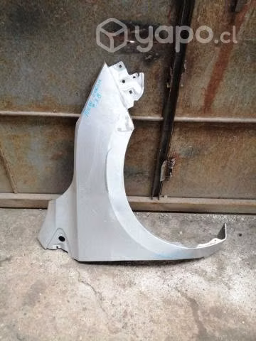 Tapabarro derecho nissan new versa original