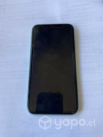 IPhone 11 color verde - Imagen 2