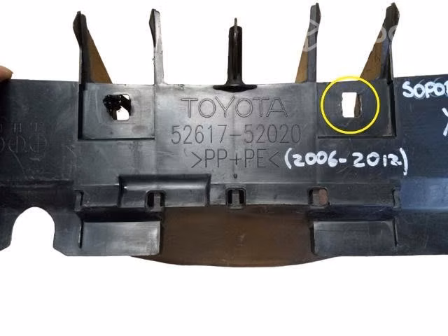 Soporte Superior Radiador Toyota New Yaris Sport