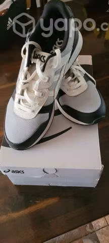 Zapatillas Asics T.43 Nuevas - Imagen 2