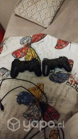 PS3 + 6 juegos + 2 controles - Imagen 2