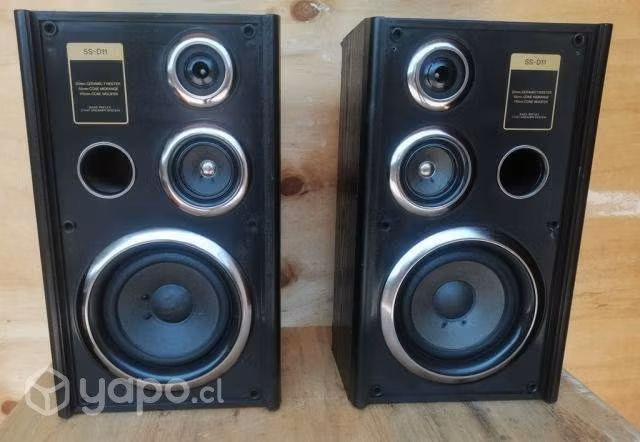 Cajas Acusticas Sony SS-D11 82.000