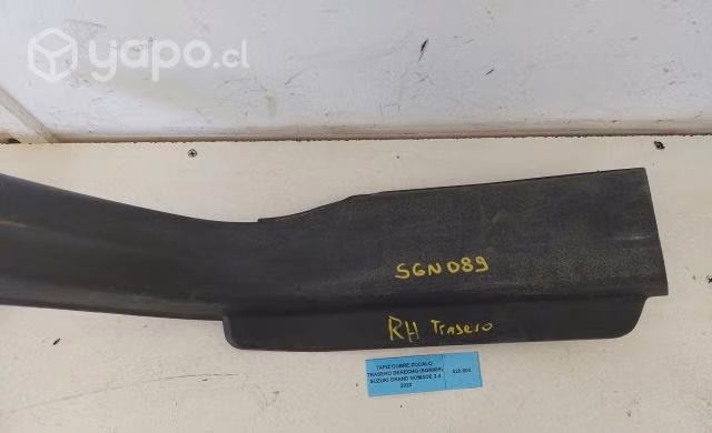 Tapiz Cubre Zocalo Tras der Suzuki Grand Nomade