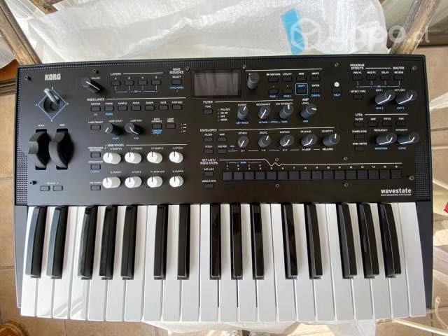 Sintetizador Korg Wavestate Nuevo