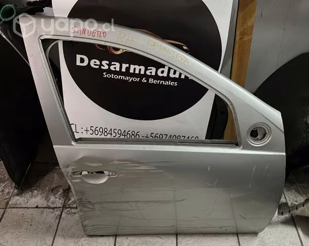 Puerta delantera Sandero Rh 2.1