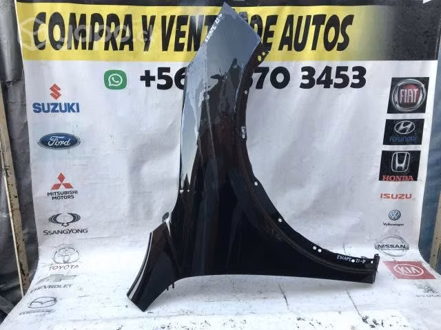 Tapabarro derecho Ford Escape